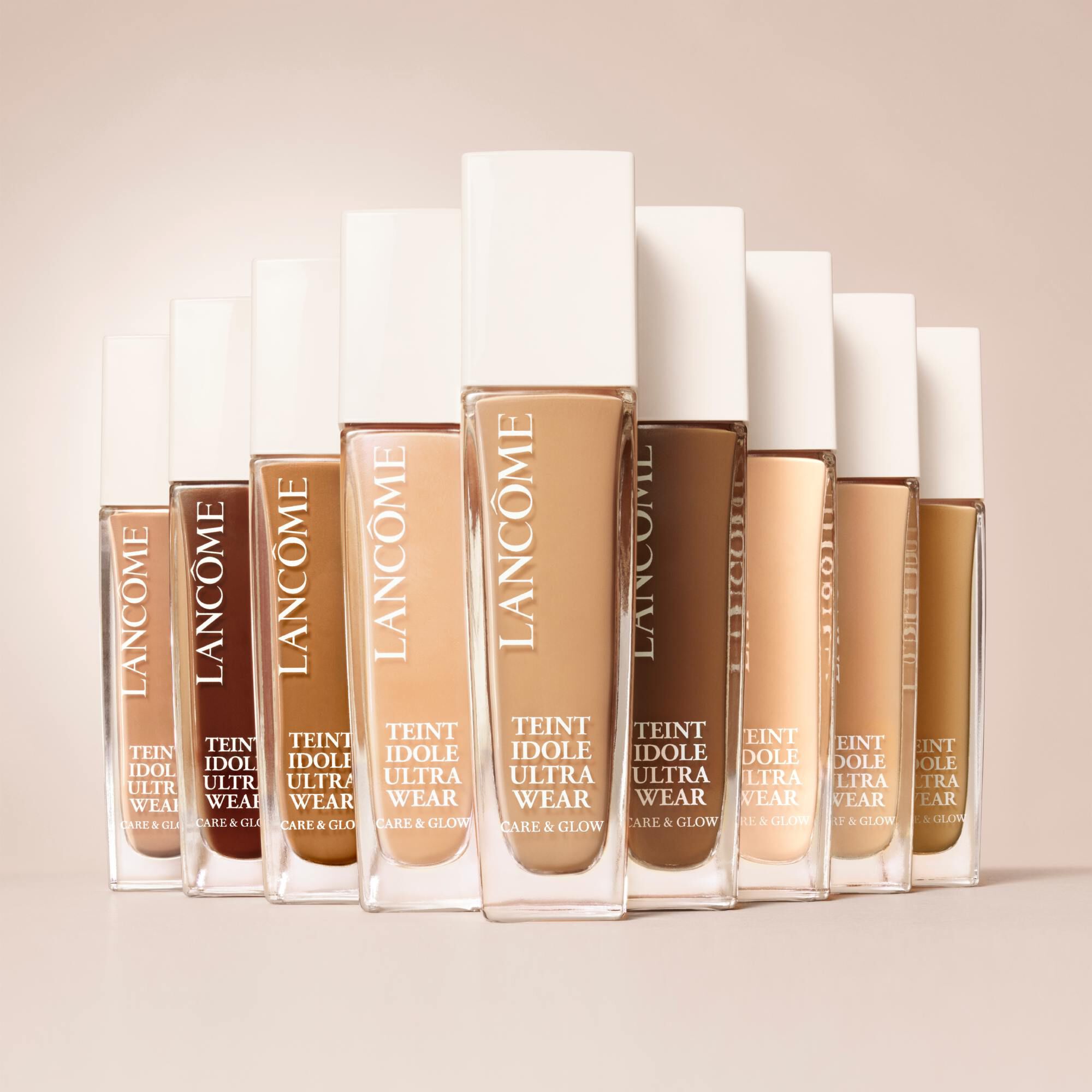 FONDOTINTA TEINT IDOLE  ULTRA WEAR CARE & GLOW