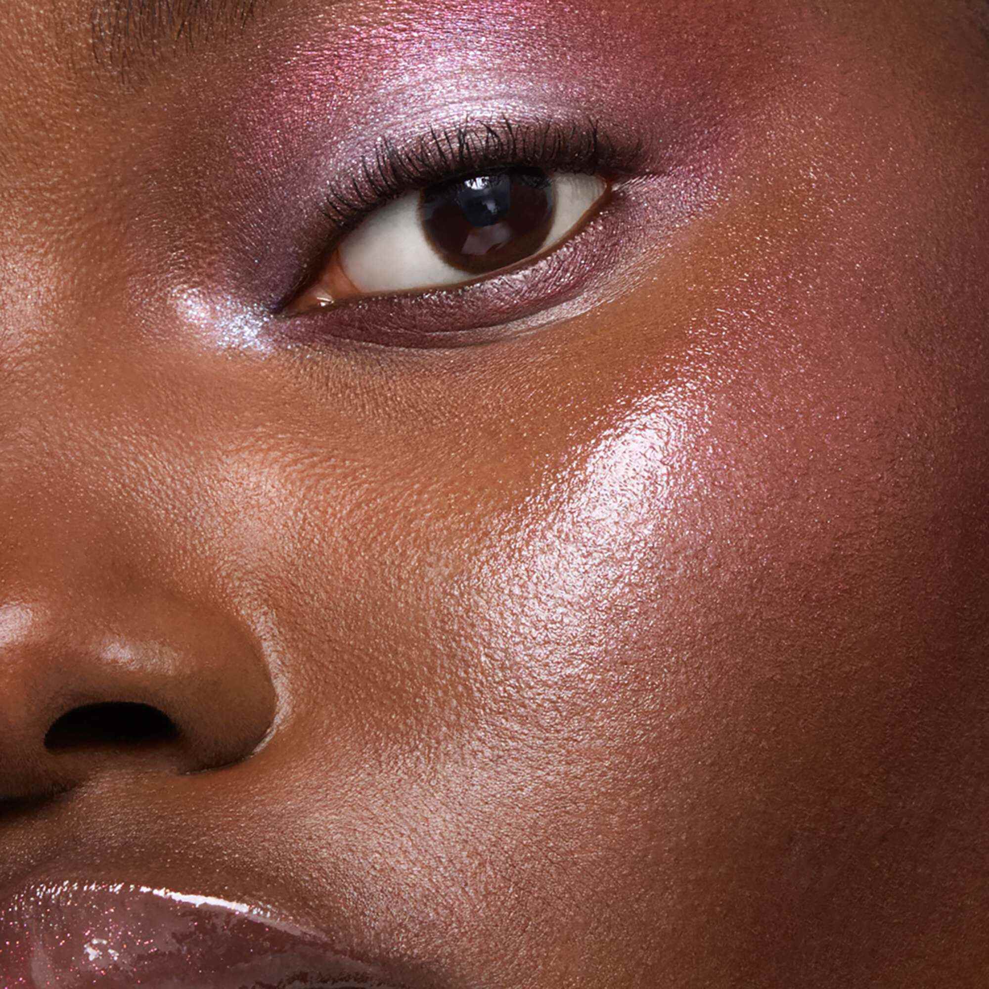 Ring & Shine Glossy Highlighter