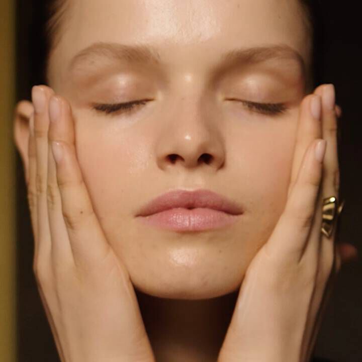 ABSOLUE L’EXTRAIT ELIXIR – LOZIONE