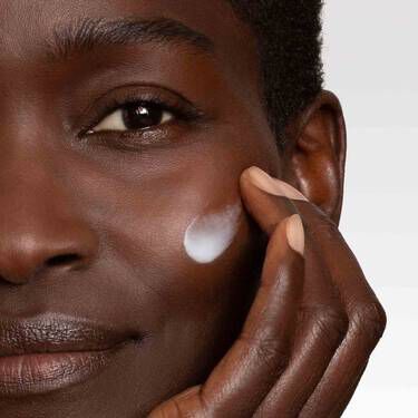 Renergie Multi-Lift Crema