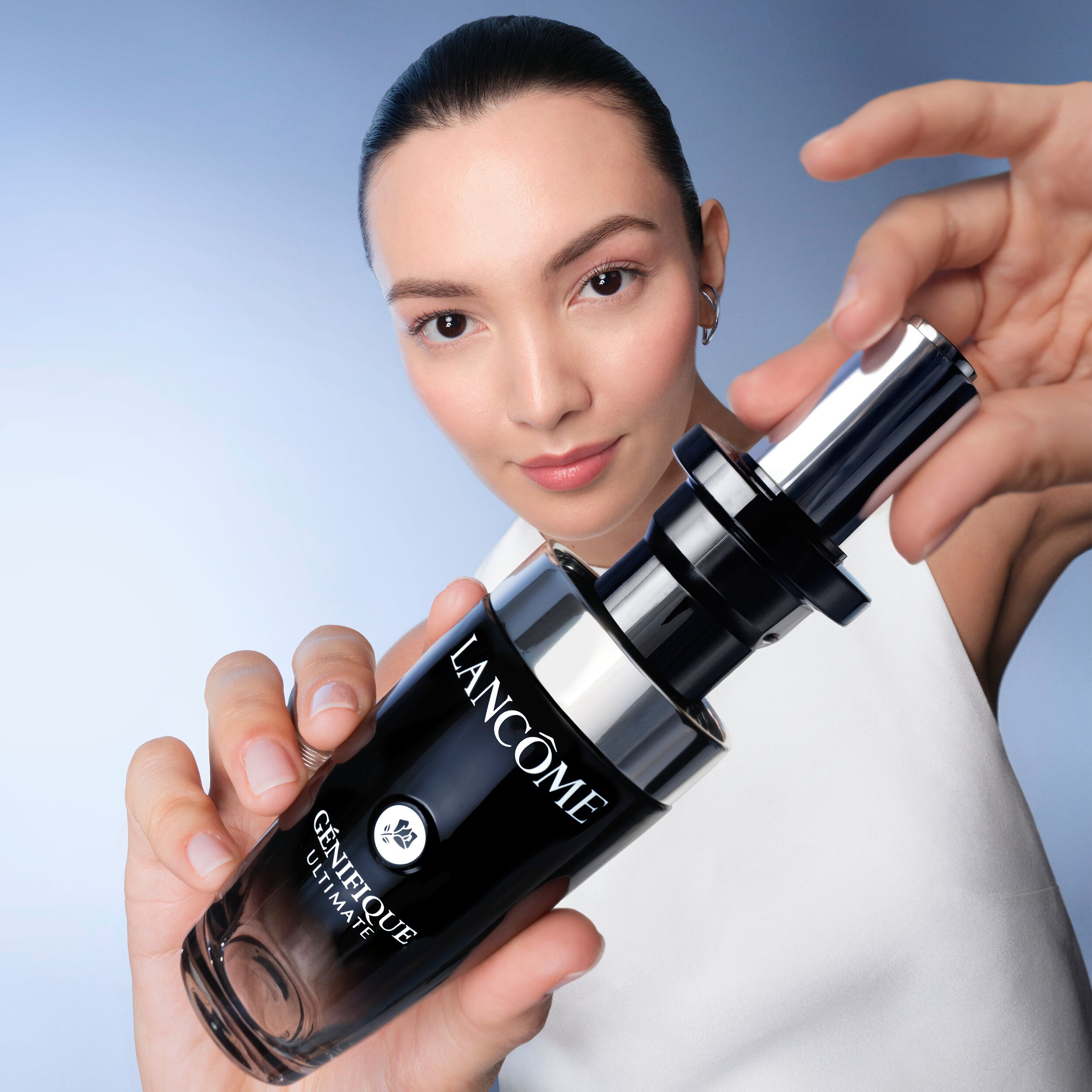 Genifique Ultimate Serum