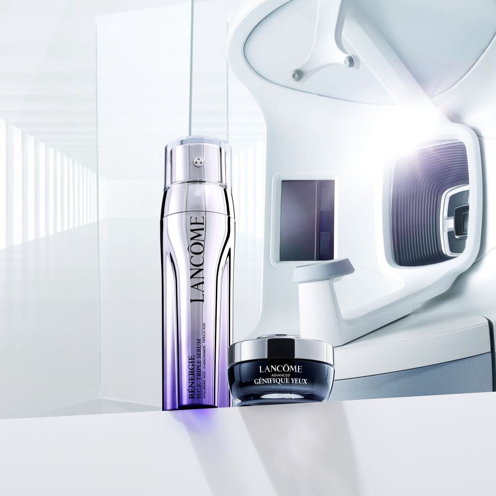 SKIN SCREEN IN BOUTIQUE