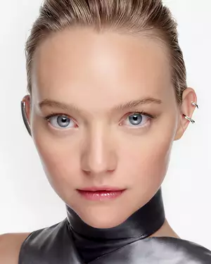 Illustrazione per le FAQ sul Riparatore di Lancome
