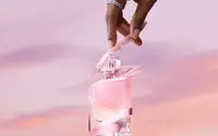 La Vie Est Belle come regalo